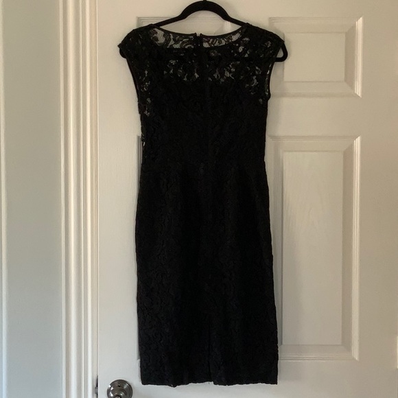 Banana Republic black lace dress - Picture 3 of 5